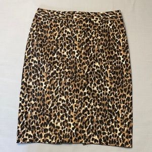 Beautiful leopard pencil skirt - Ann Taylor loft